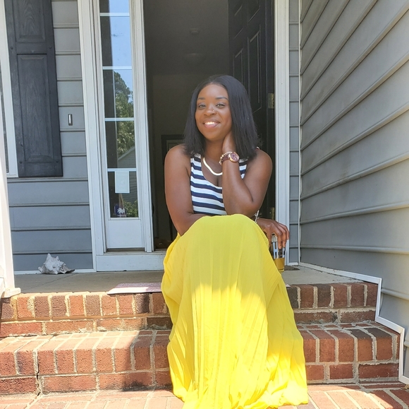 Meet your Posher, LoveyLadyLocs - Picture 6 of 15